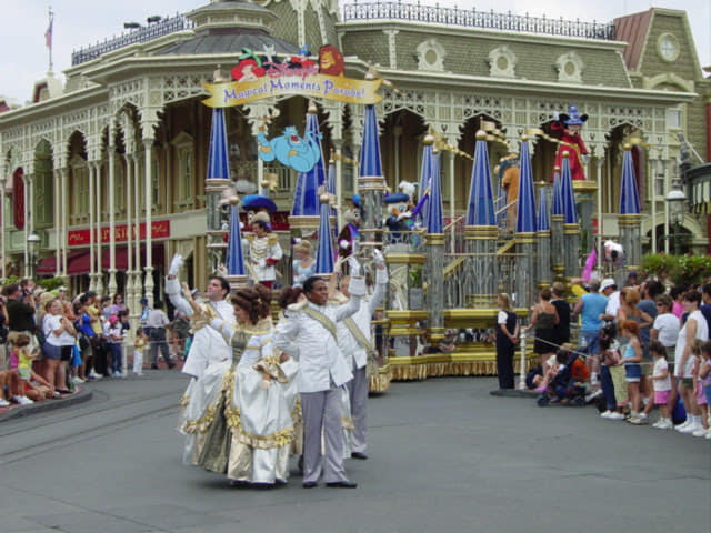 Disney's Magical Moments Parade - Opening Dancers